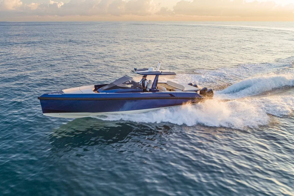 Yacht image 3