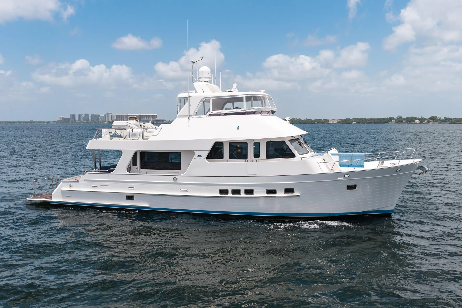 OUTER REEF YACHTS 670 AZURE SPORT MOTORYACHT - Image 1