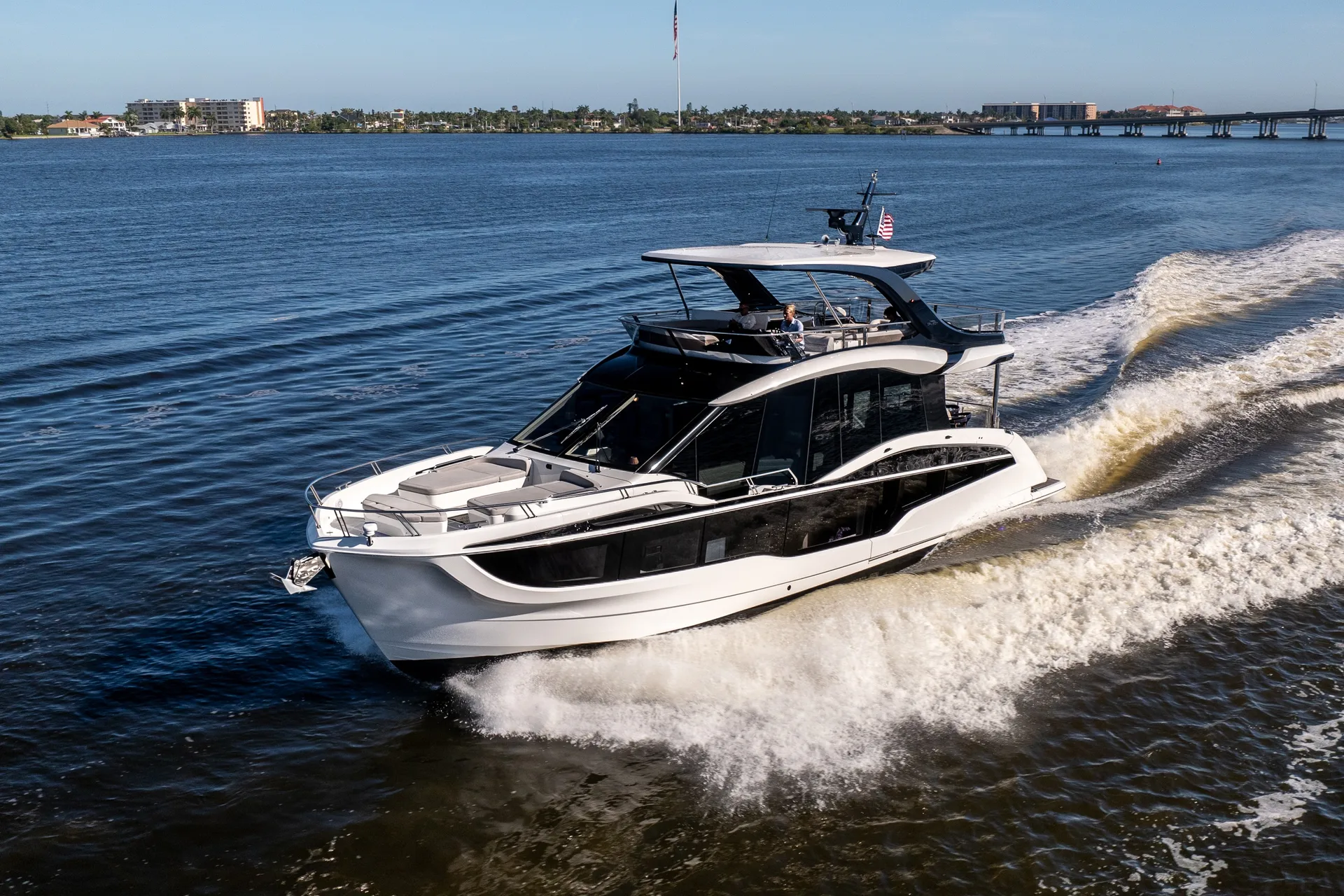 2026 GALEON 620 FLY - Image 3