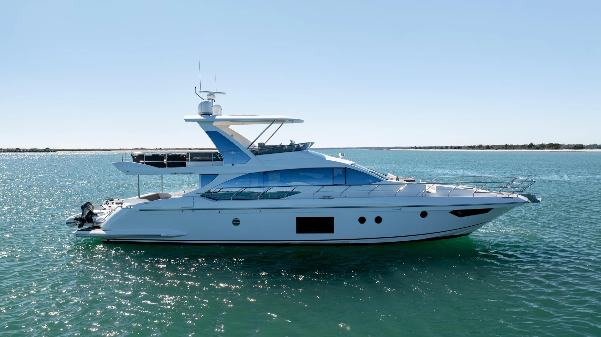 AZIMUT 66 FLY - Image 1
