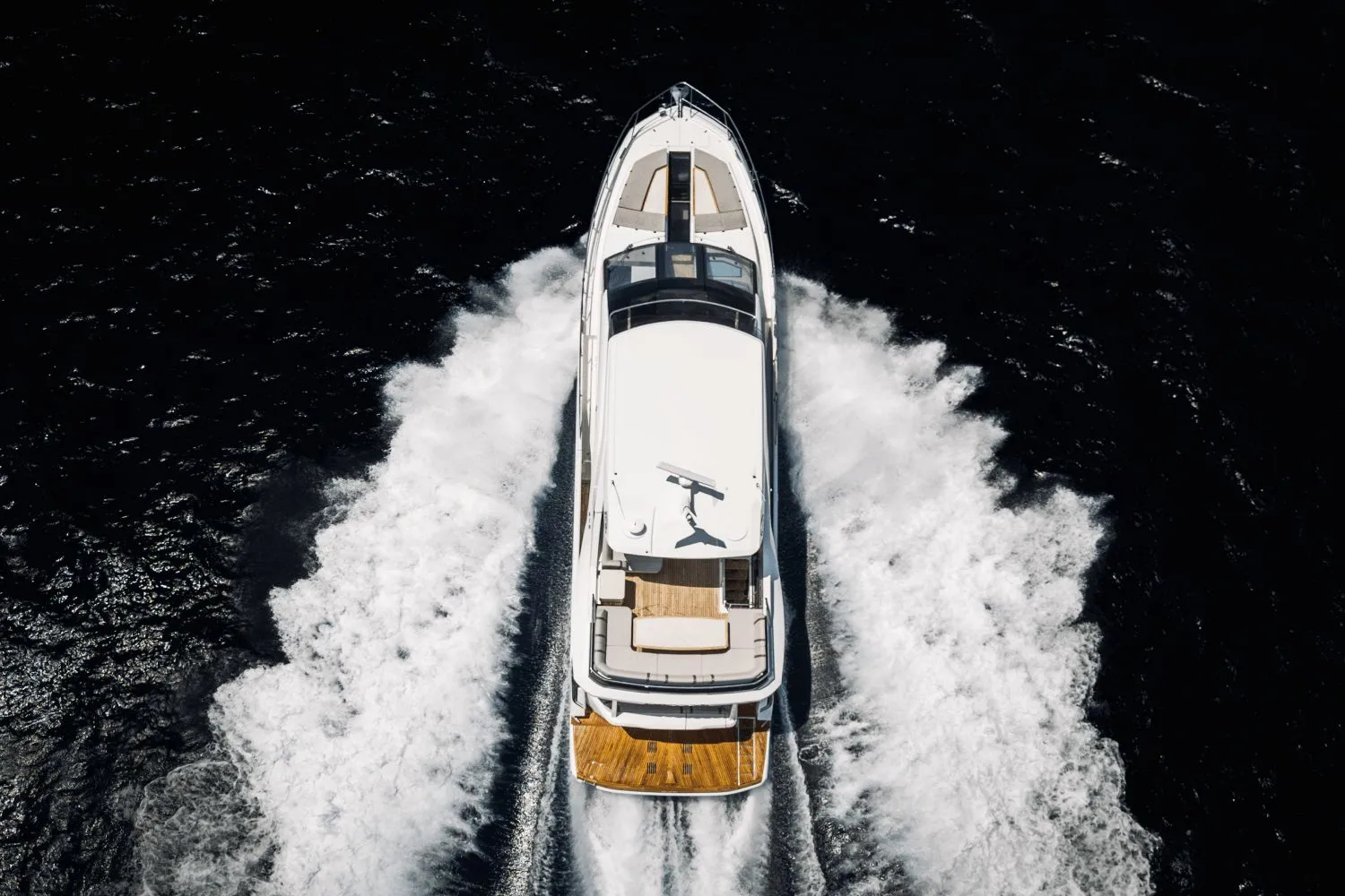 2026 GALEON 640 FLY - Image 3