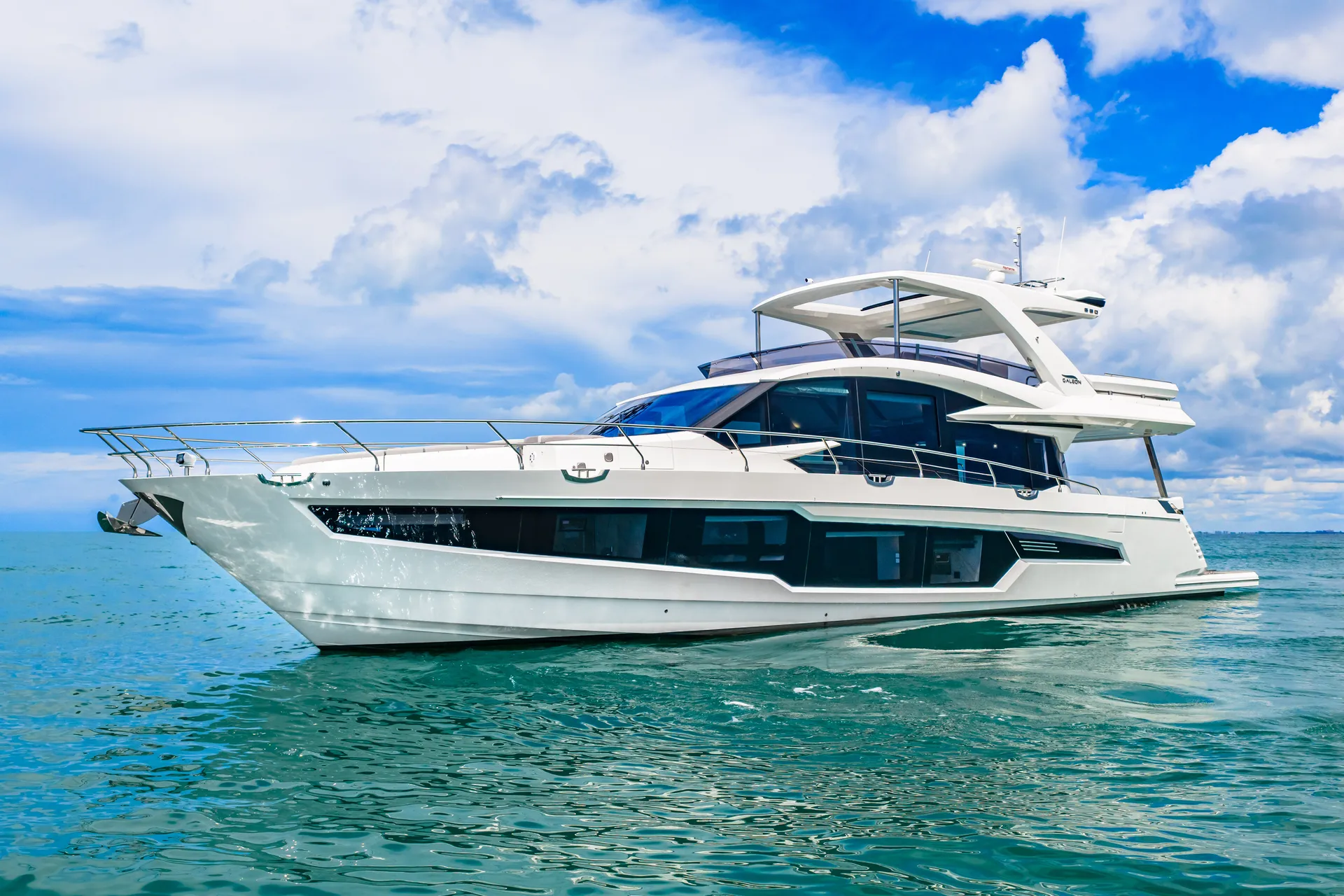2025 GALEON 680 FLY - Image 3