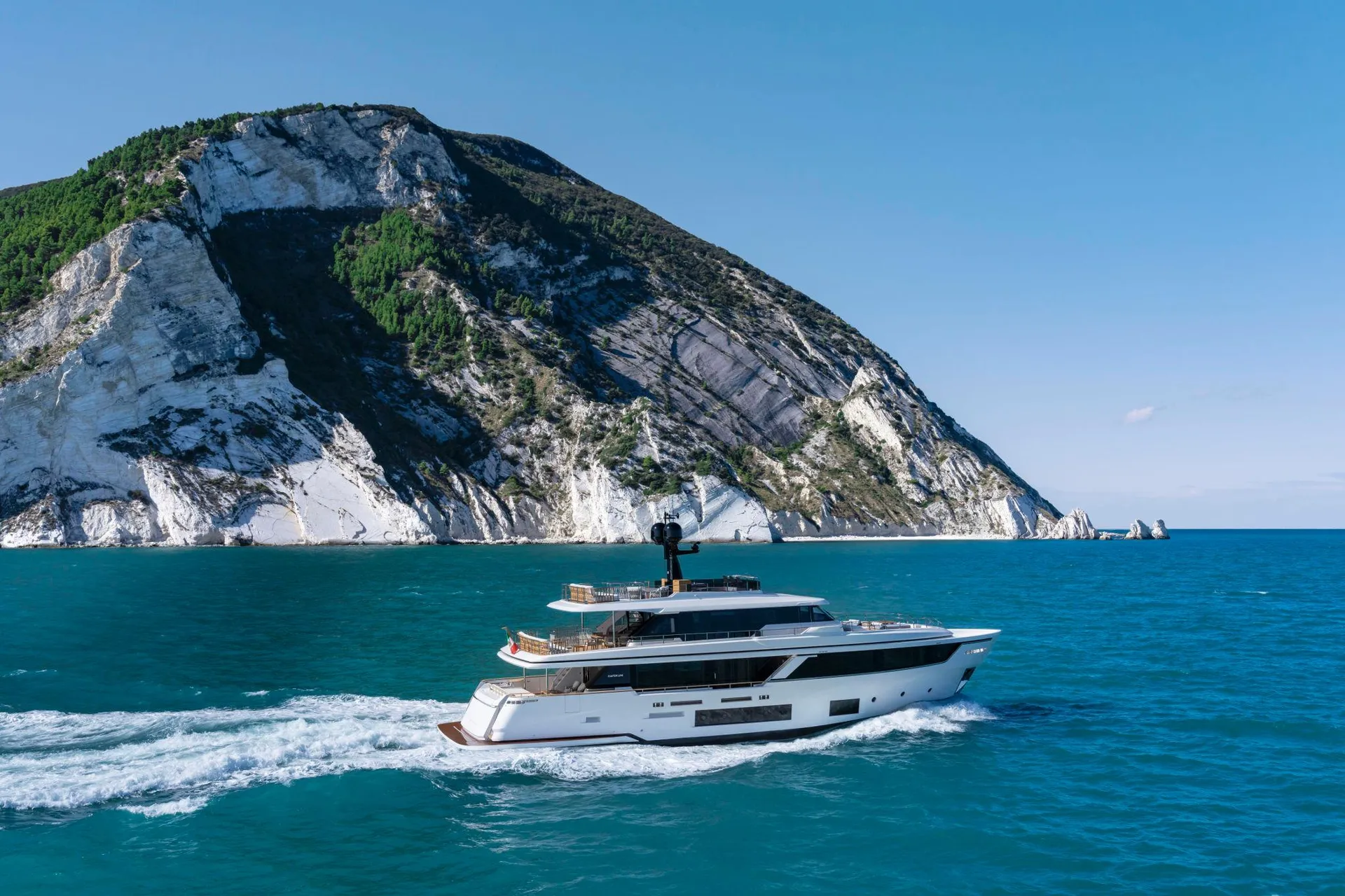 ONLY NAVETTA 30 FOR 2023 - Image 3