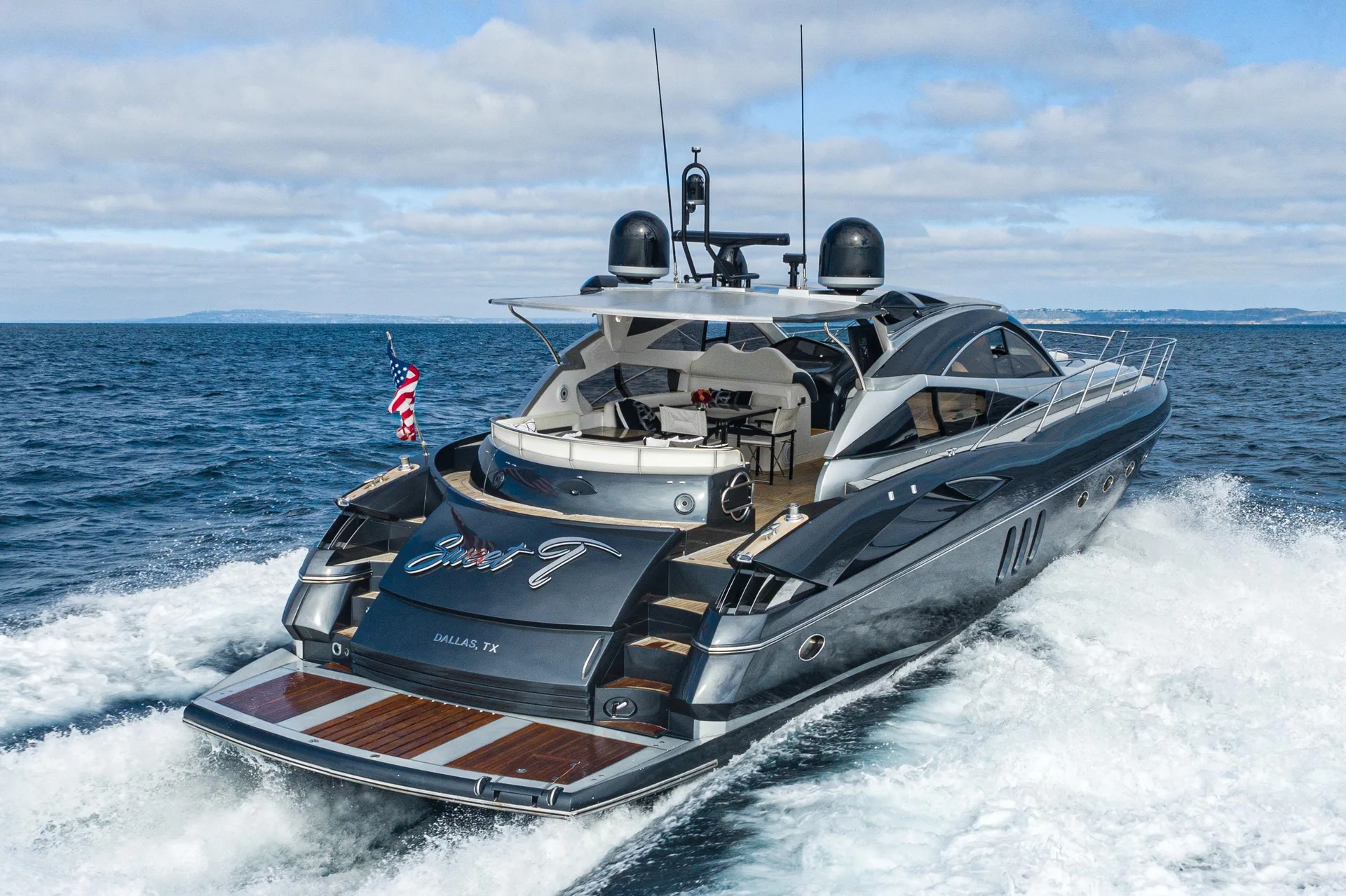 SUNSEEKER PREDATOR 68 - Image 1