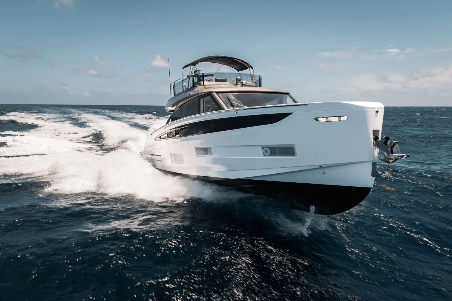 2025 AZIMUT SEADECK 6 - Image 3
