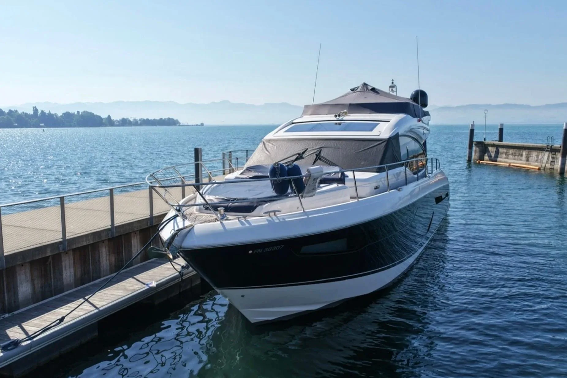 PRINCESS S60 - Image 1