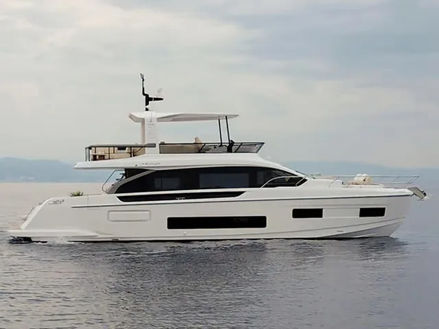 Azimut Fly 62 — Azimut