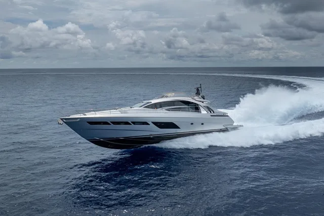 PERSHING 8X