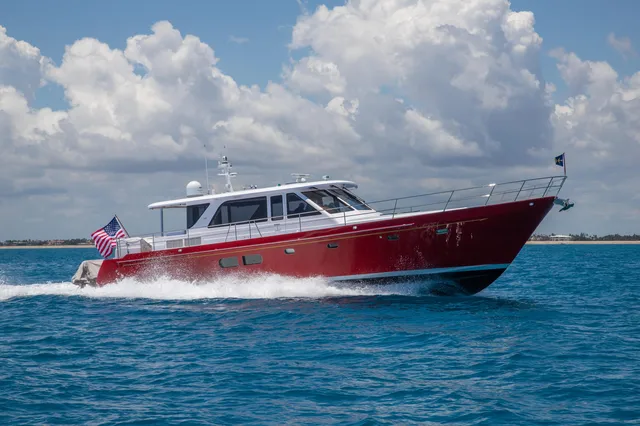 HUNT YACHTS 63 EXPRESS