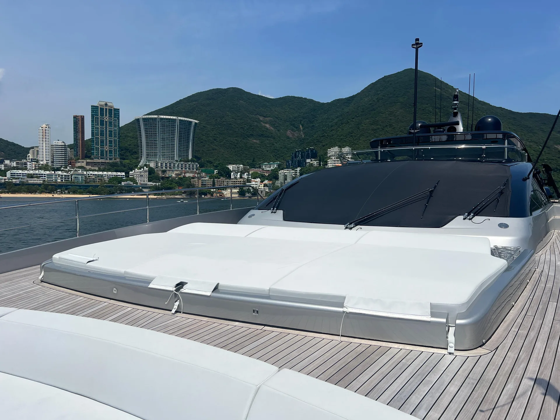 HK 007 - Image 3
