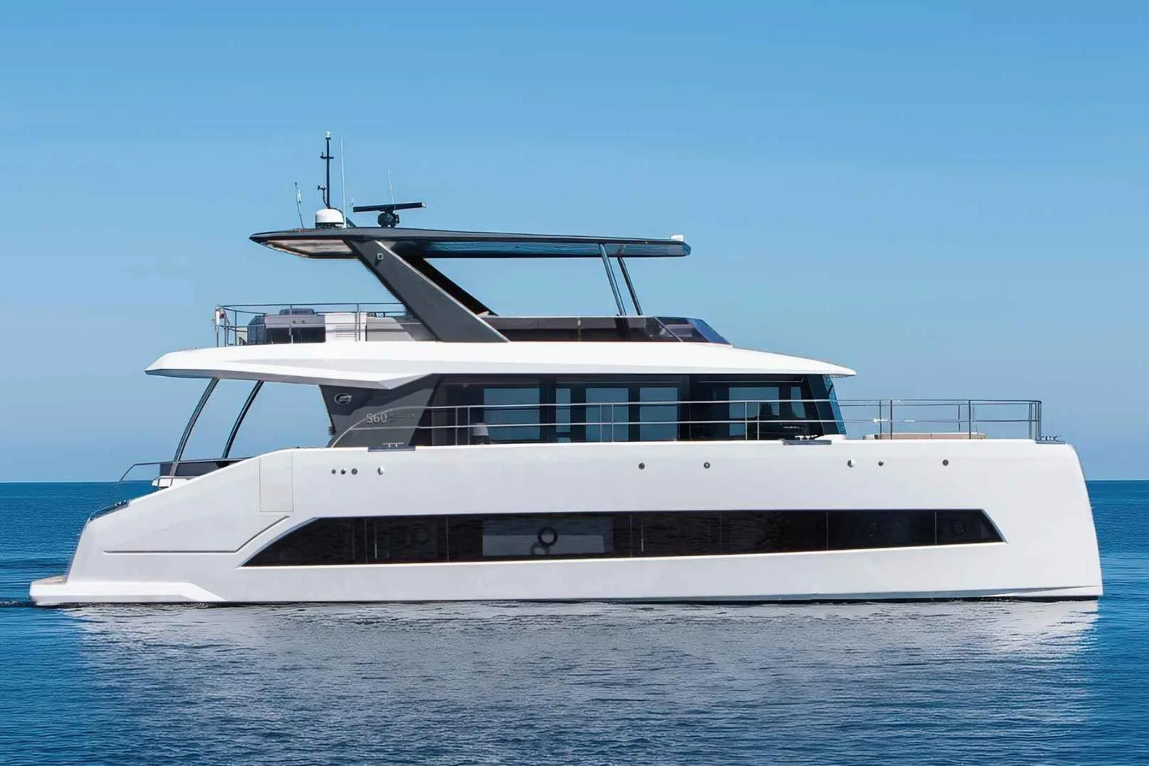 OCEANWALKER 60 - Image 1