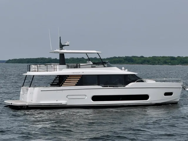 2026 Azimut Magellano 60 — Azimut