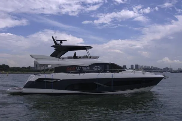 SUNSEEKER MANHATTAN 68