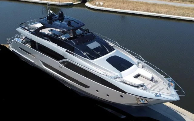 RIVA 90' ARGO