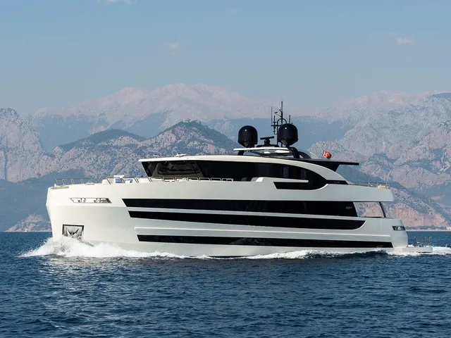 Lazzara UHV 100 — Lazzara