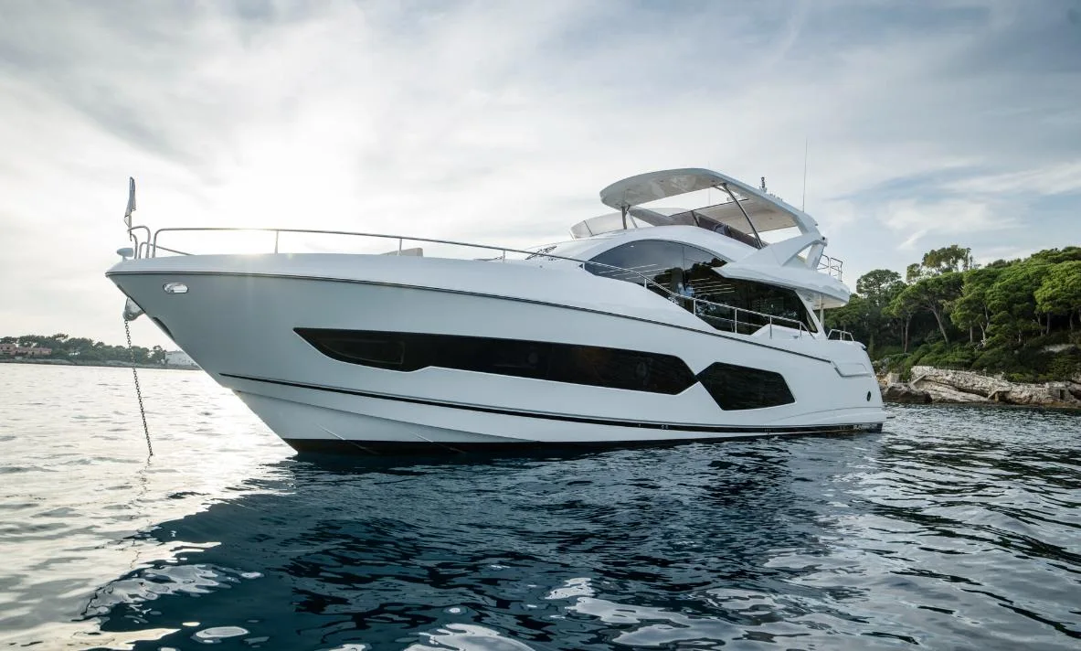 SUNSEEKER 76 YACHT - Image 1