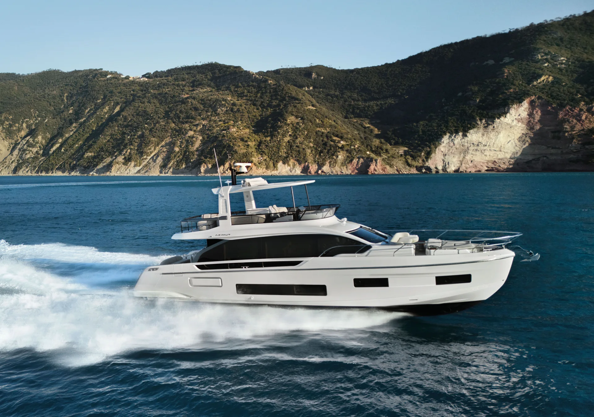 2026 AZIMUT 62 FLY - Image 1