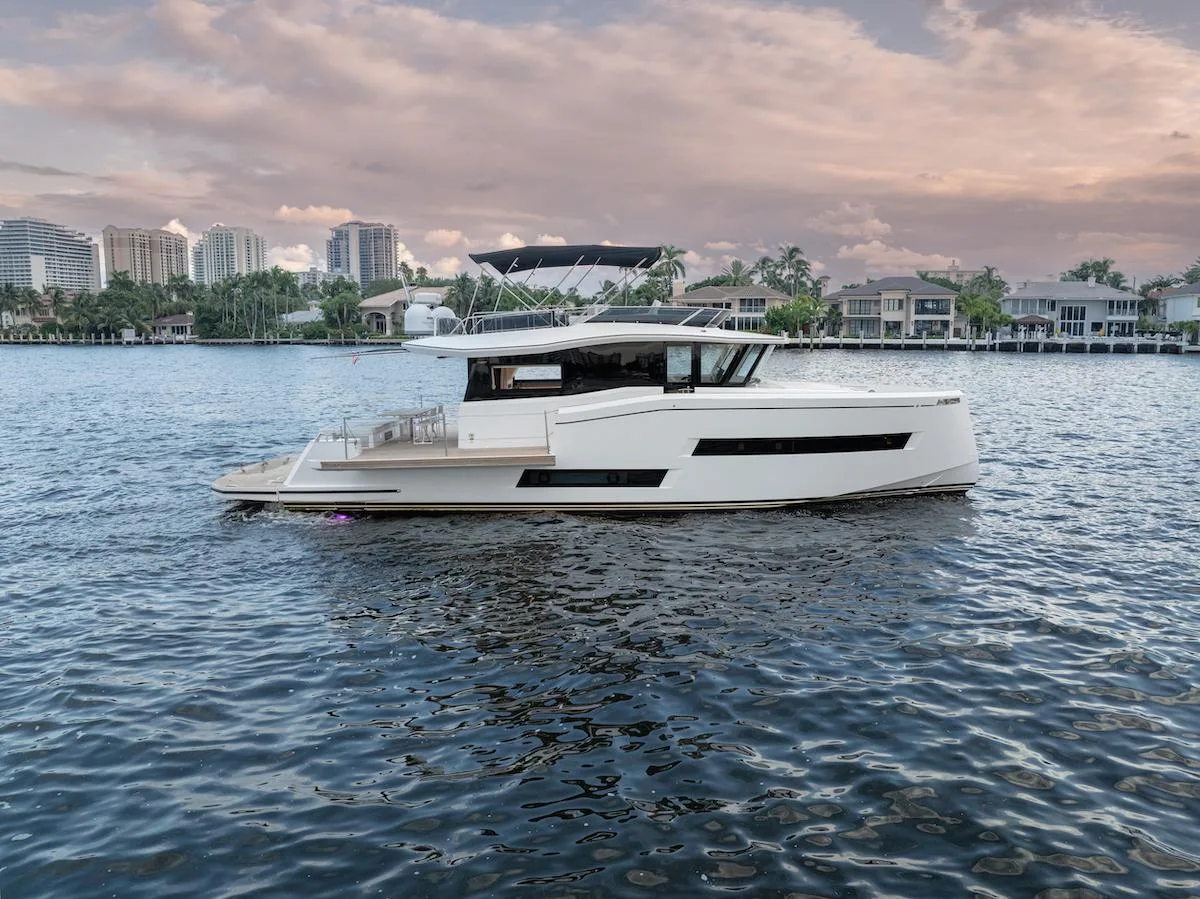 PARDO YACHTS E60 - Image 1