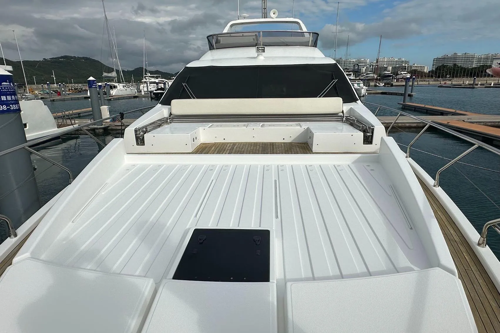 AZIMUT 66 - Image 3
