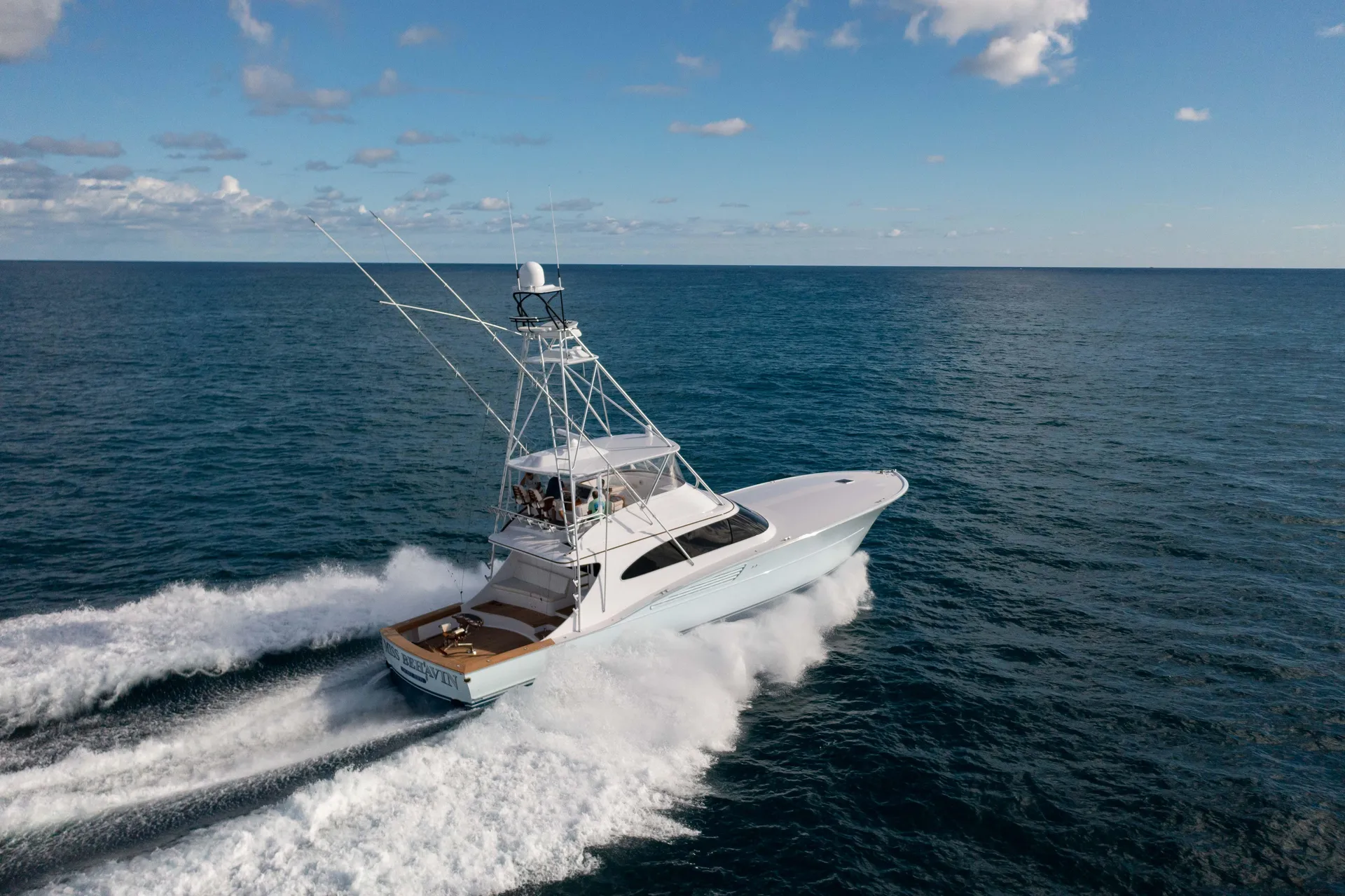 GARLINGTON 71' FLYBRIDGE - Image 3