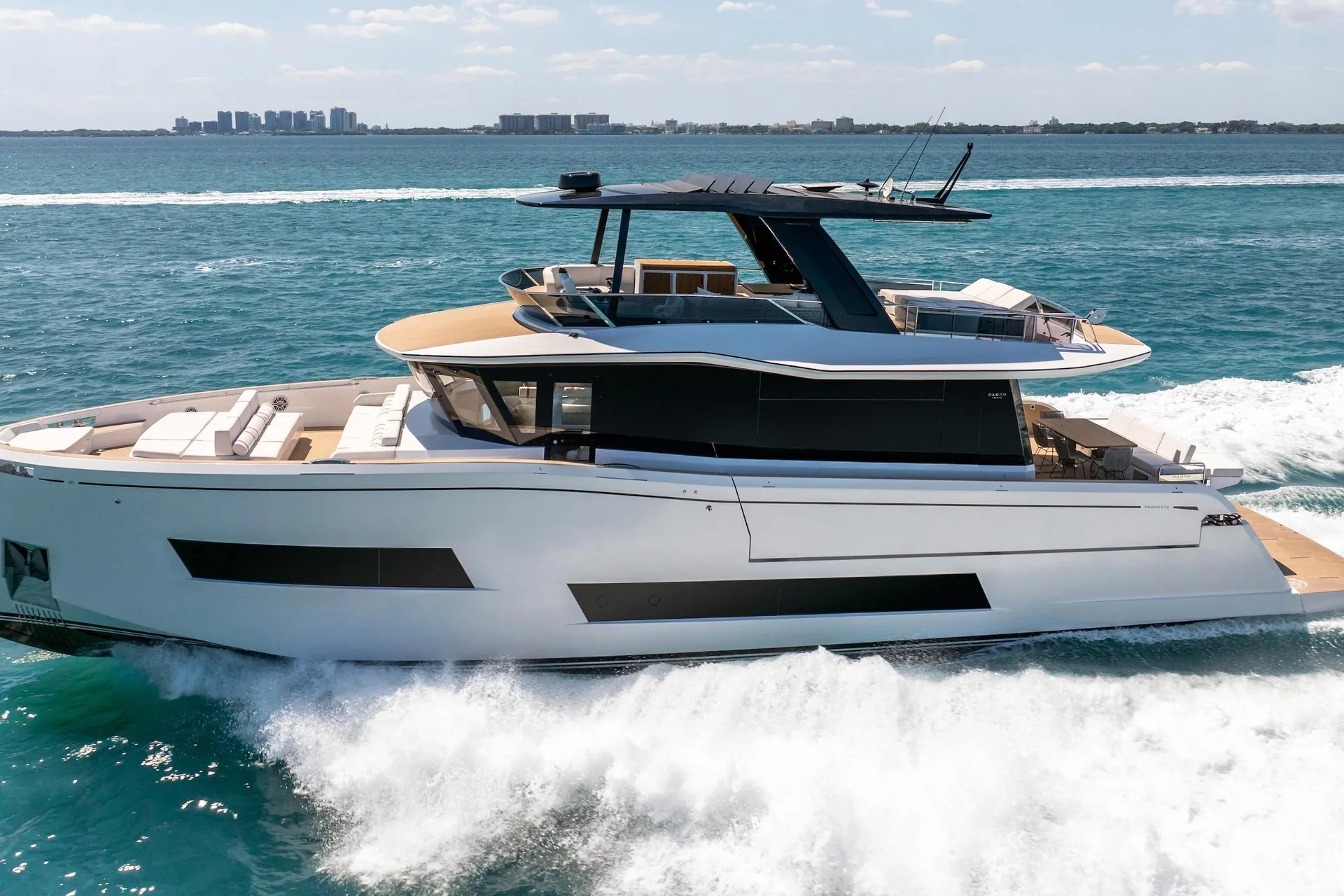 PARDO YACHTS E72 - Image 3