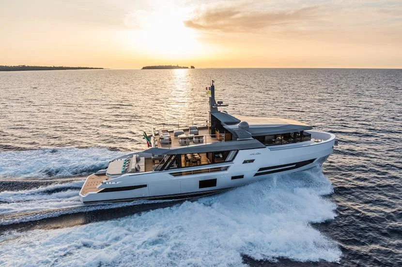 ARCADIA YACHTS SHERPA 80 - Image 1