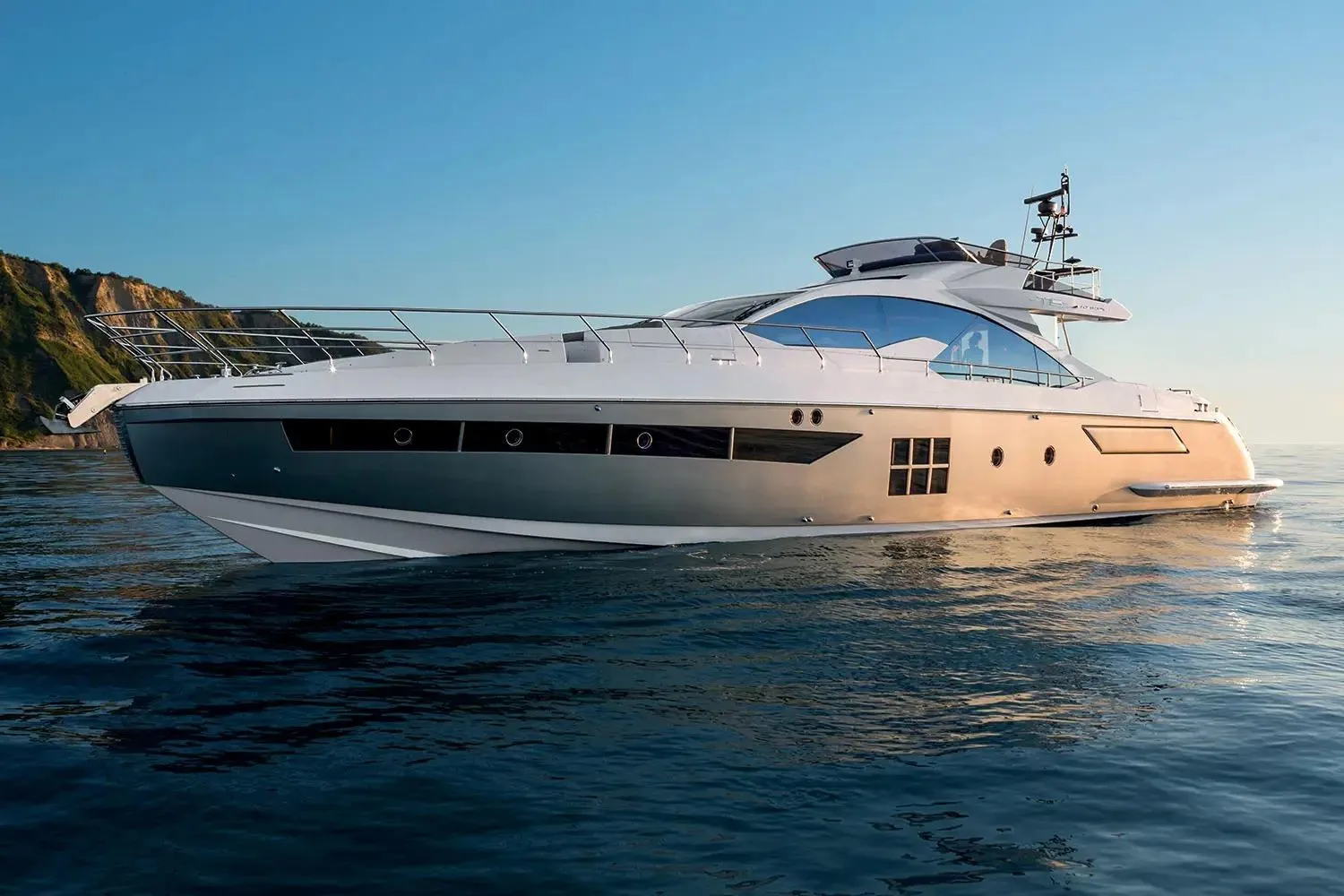 AZIMUT 77S - Image 3