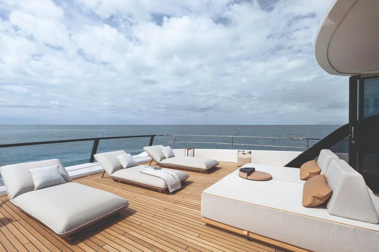 AZIMUT GRANDE 30M - Image 3