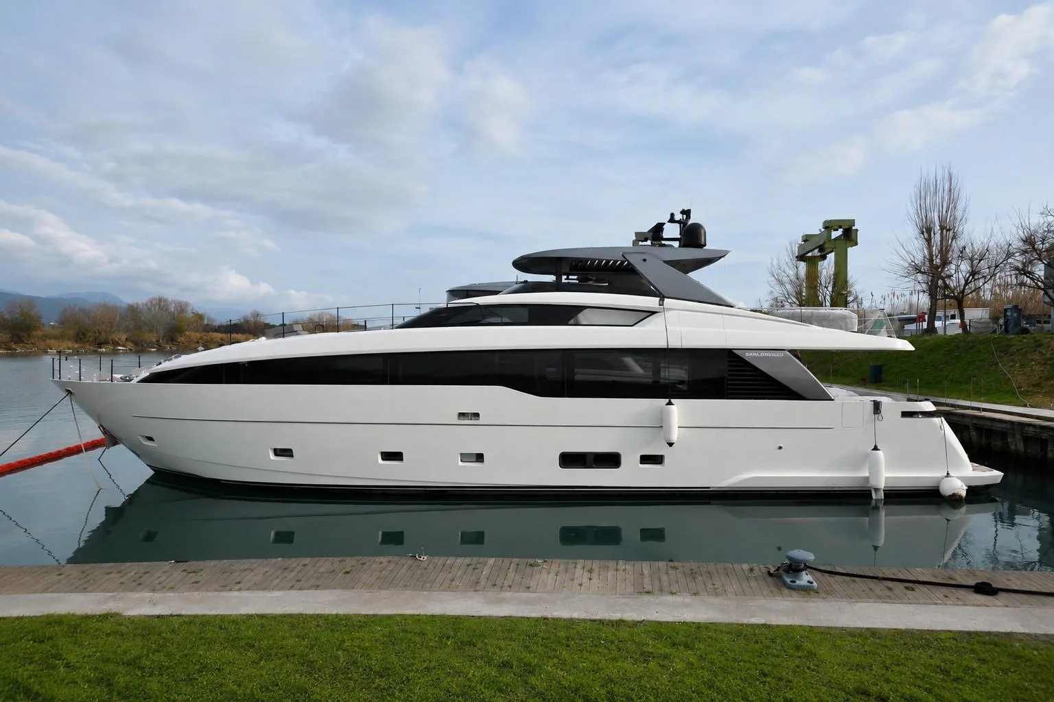 2026 SANLORENZO SL86A - Image 1
