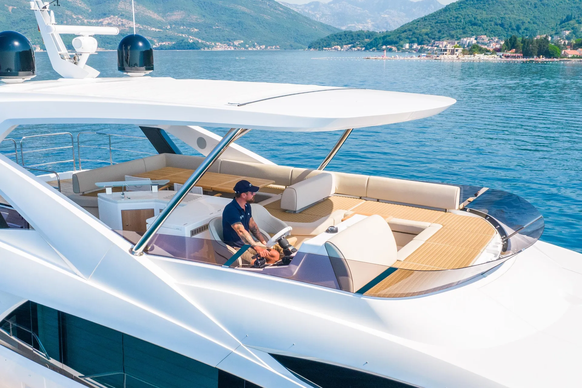 SUNSEEKER 76Y - Image 3