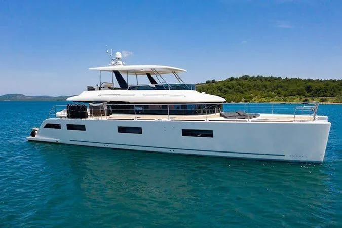 LAGOON 630 MOTOR YACHT - Image 1