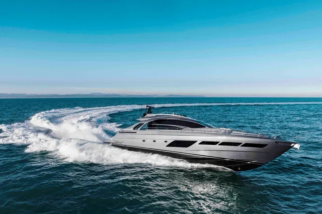 PERSHING 8X