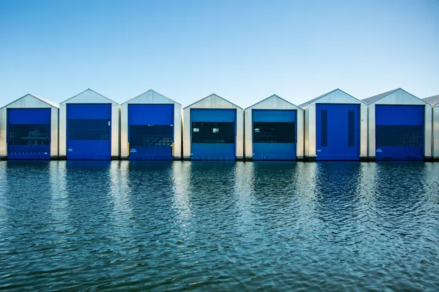 CUSTOM OBMG BOATHOUSE 60