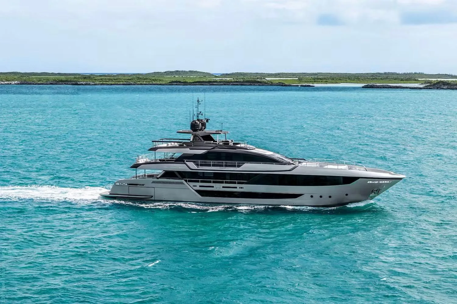 RIVA 130' BELLISSIMA - Image 1