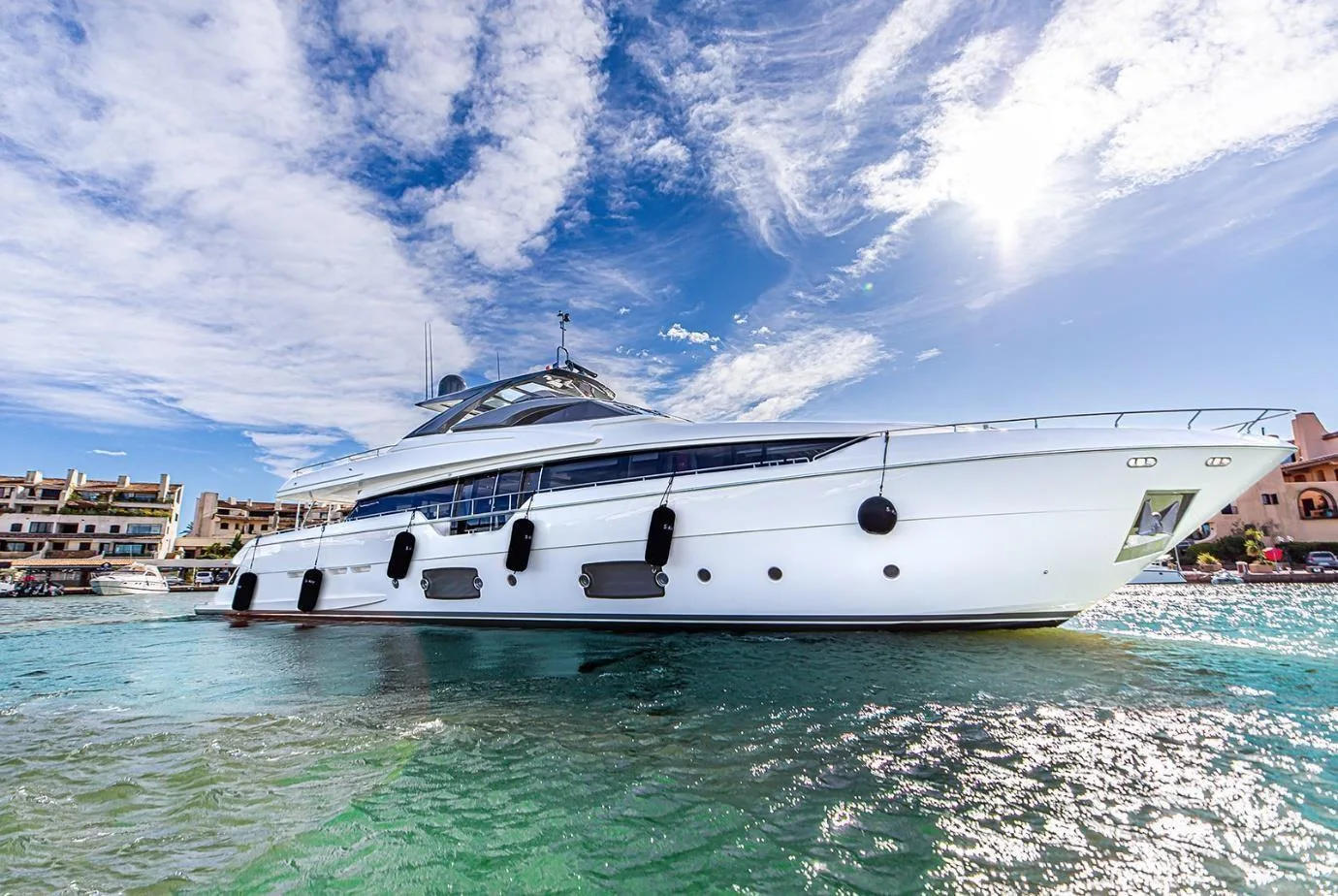 FERRETTI YACHTS 960 - Image 1