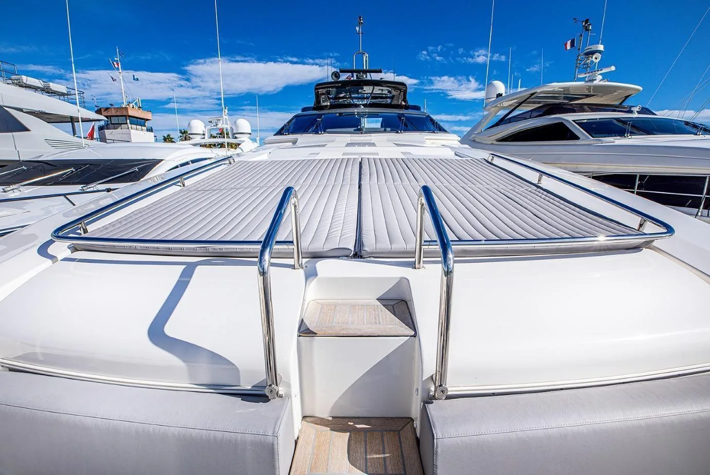 FERRETTI YACHTS 960 - Image 3