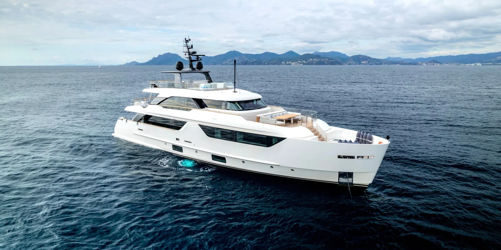 SANLORENZO SD118 - Image 1
