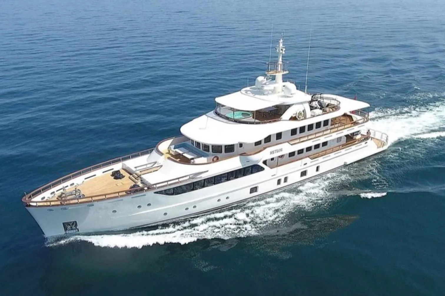 CUSTOM LINE METEOR 47M - Image 1