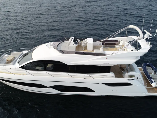 Sweet Tina — Sunseeker