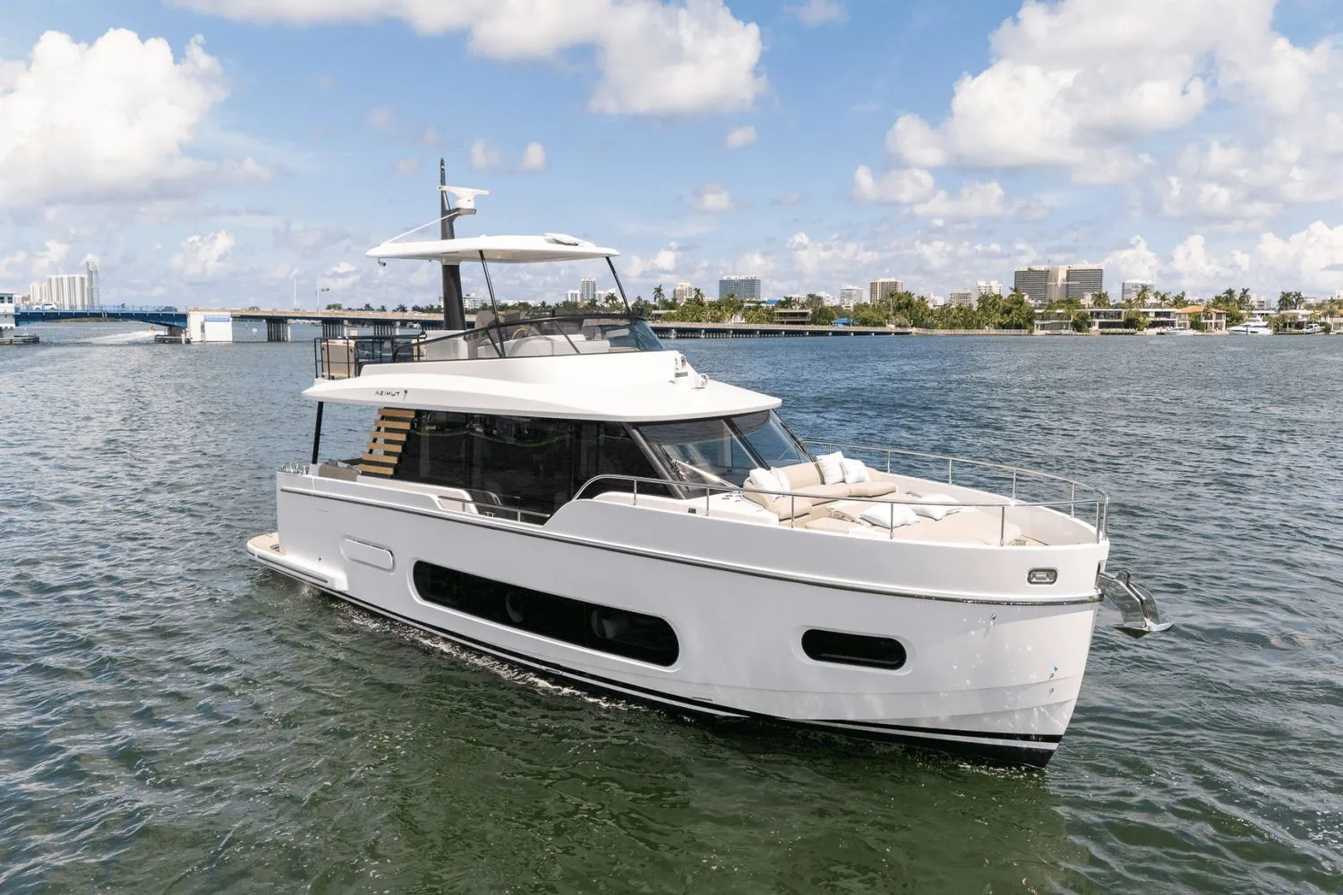 2025 AZIMUT MAGELLANO 60 - Image 3