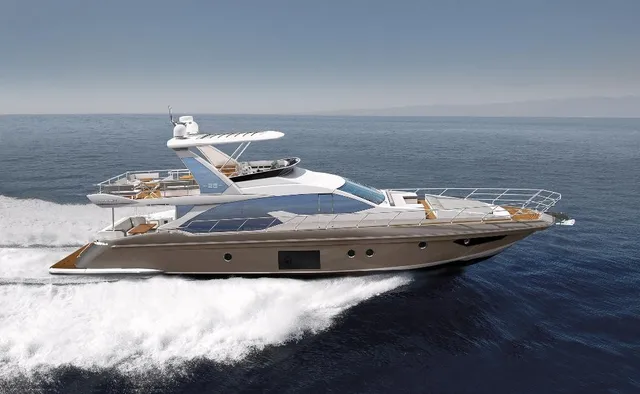 AZIMUT 66 2017