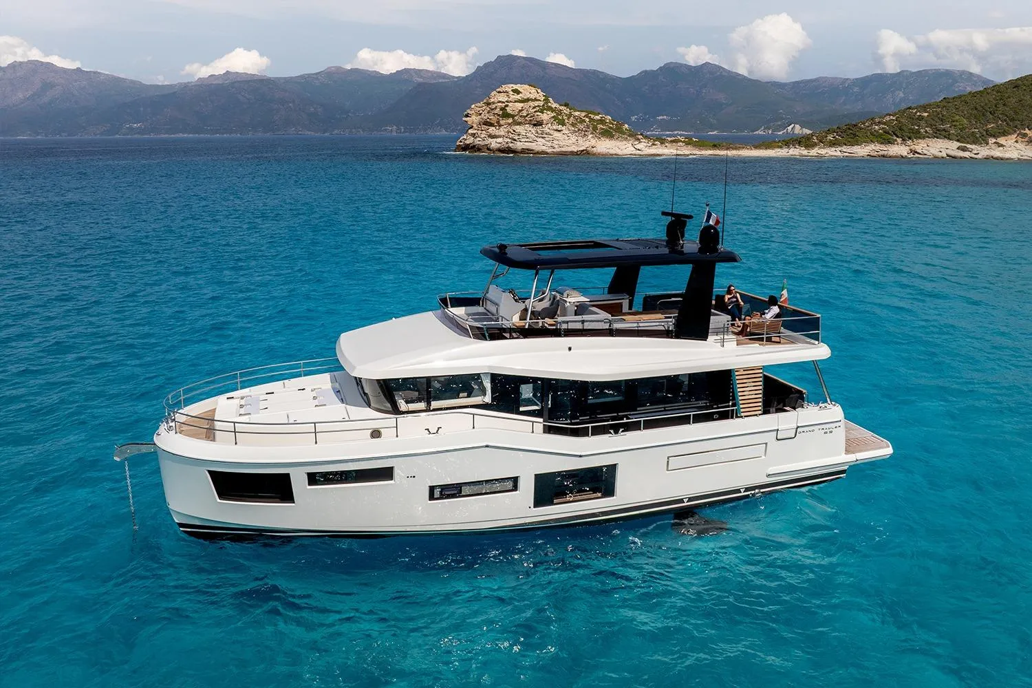 BENETEAU GRAND TRAWLER 63 - Image 3