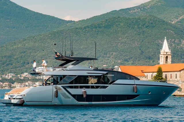 RIVA 82' DIVA