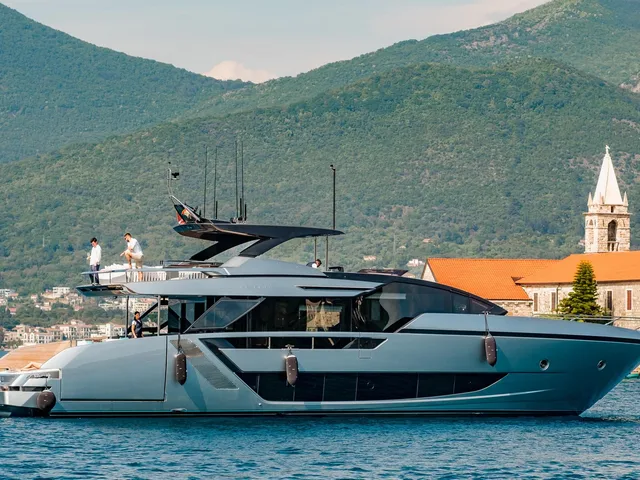Riva 82' Diva — Riva
