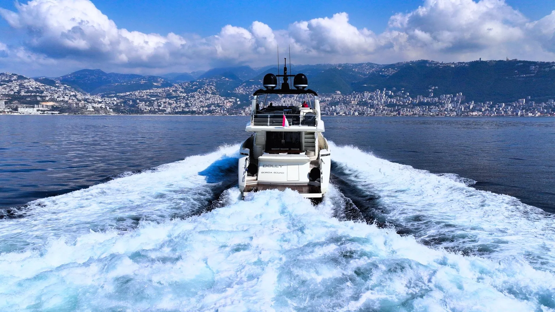 DOLLY - Image 3
