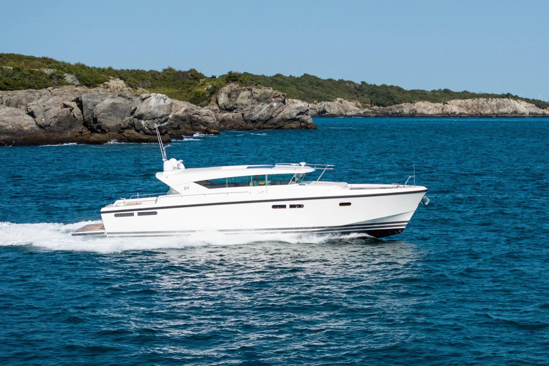 DELTA POWERBOATS 54 IPS - Image 3