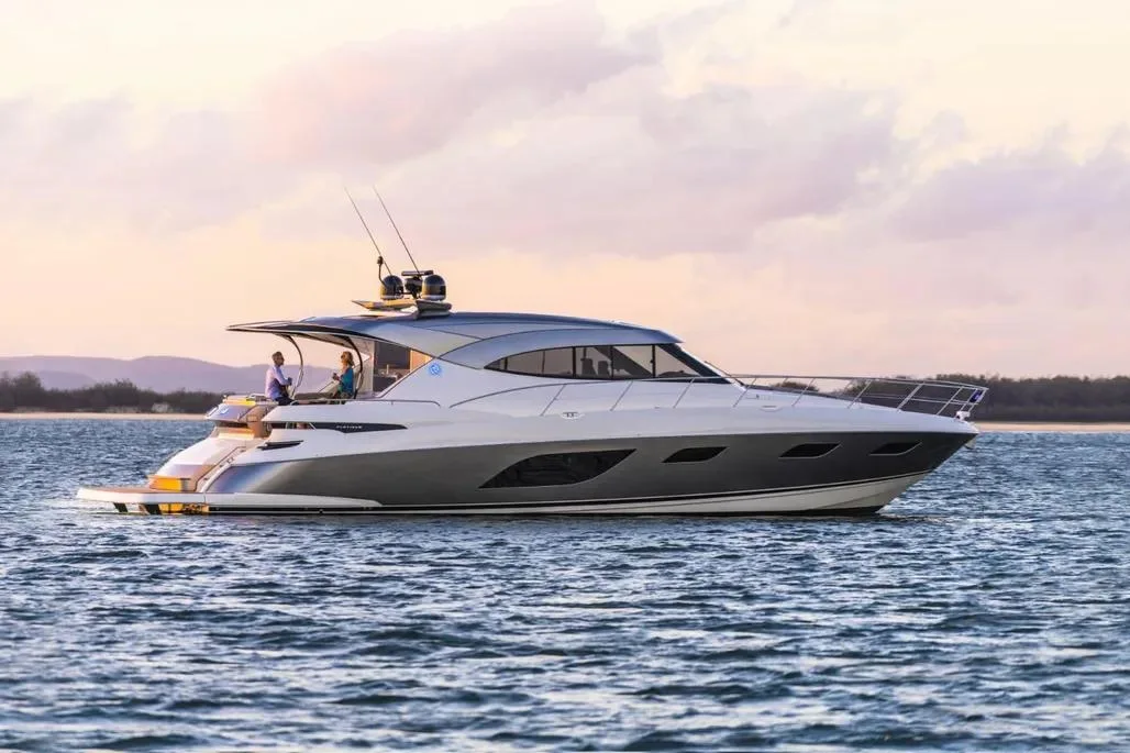 RIVIERA 6000 SPORT YACHT PLATINUM EDITION - Image 1