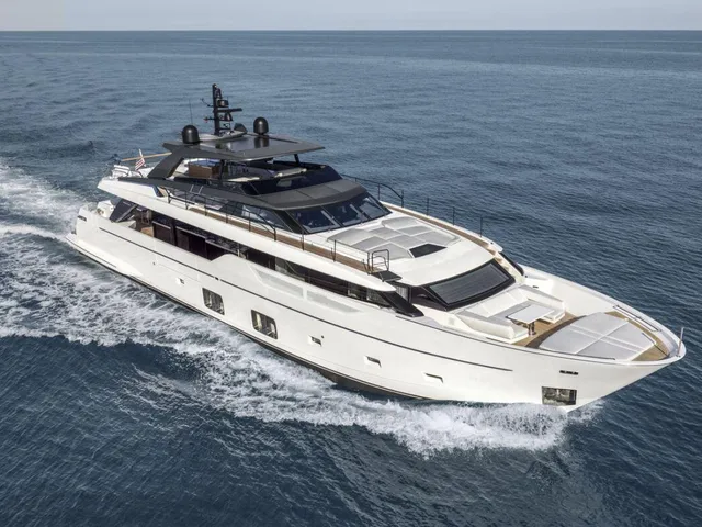 Sanlorenzo SL106 Asymmetric — Sanlorenzo