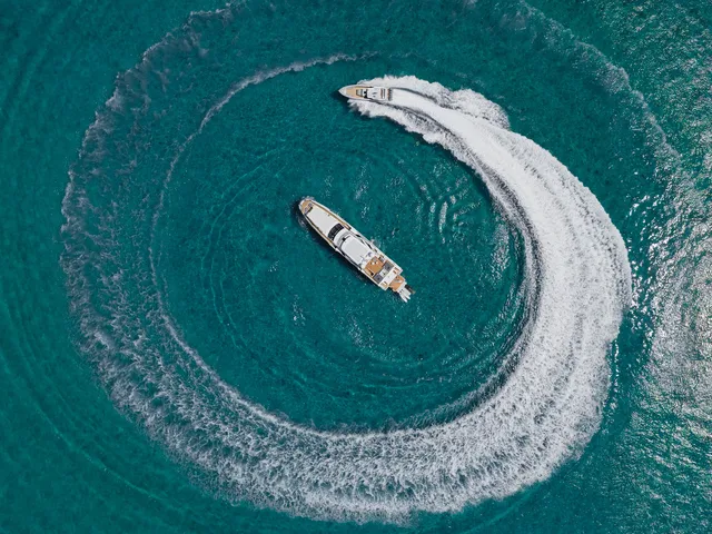 Carpe Diem — Azimut