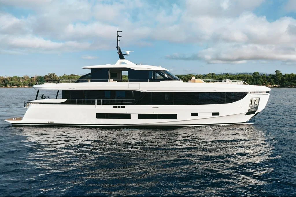 AZIMUT GRANDE 30M - Image 1
